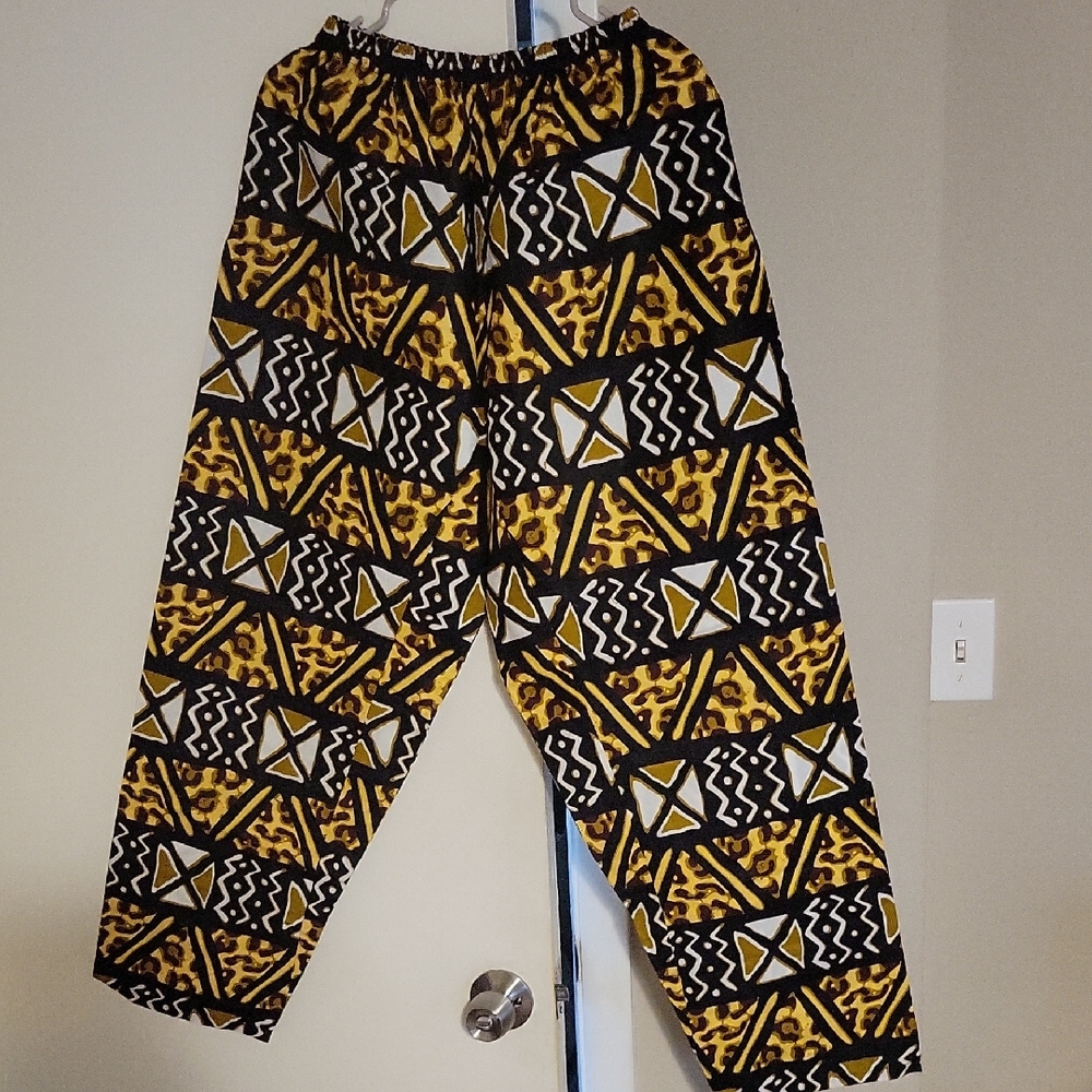 Patterned Pants, With A Cap